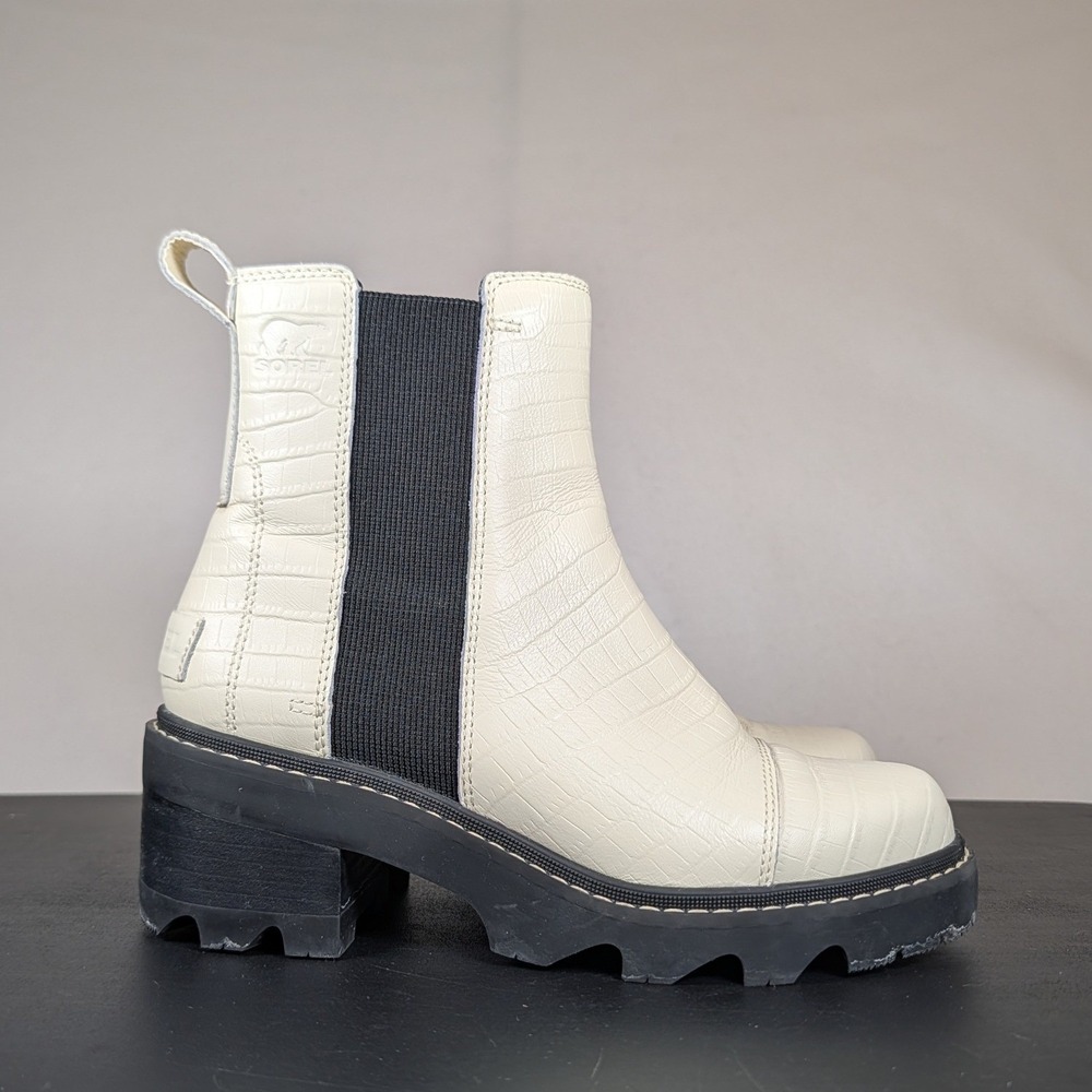 Sorel Joan Now Chelsea Boot Croc Embossed Leather Chalk Black NL5034-191 Womens